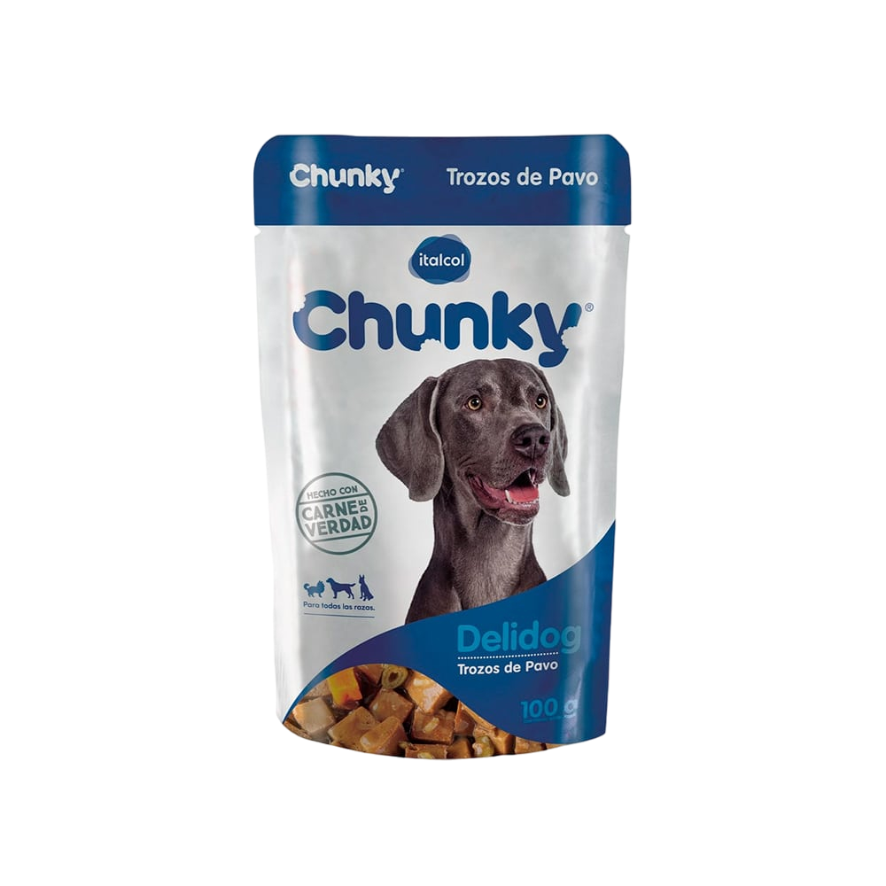 CHUNKY SOBRE PERRO PAVO